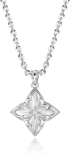 Gold Clover Necklace – Dainty 14K Gold Plated Pendant for Women